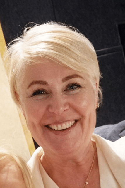 Onderneemster Myra’s over doneren Onderneemster Myra’s over doneren